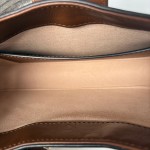 古驰 Padlock 系列小号 GG Supreme 帆布斜挎包